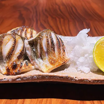 旬な魚やお野菜を中心とした海鮮炉端