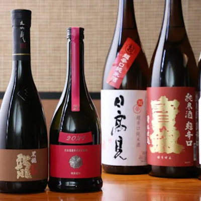 豊富な日本酒、ウイスキーをはじめ幅広いドリンクをお楽しみいただけます