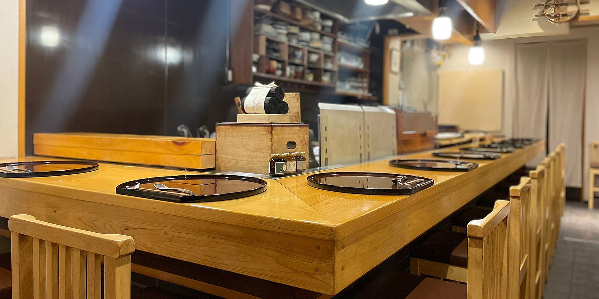 炭手前 鷽（すみてまえ うそ） 1枚目