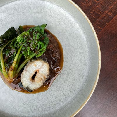 自然なワインとフランス料理で至福のひとときを