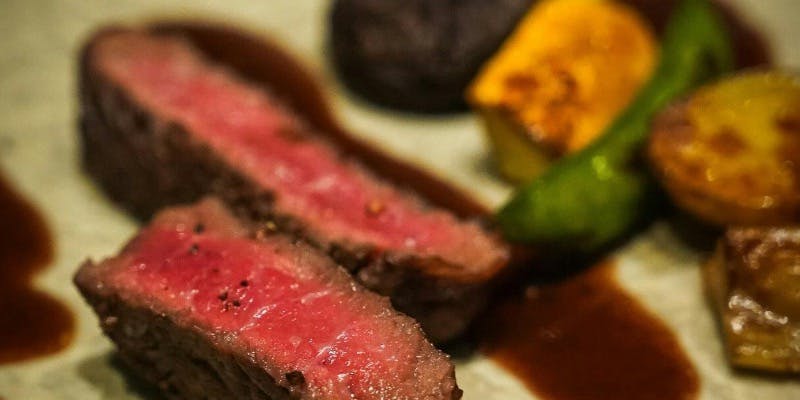 【Xmas2025】当店自慢の「鮮魚の囲炉裏焼」と「赤城牛フィレ」で贅沢を味わう、1年に1度の特別な3日間。