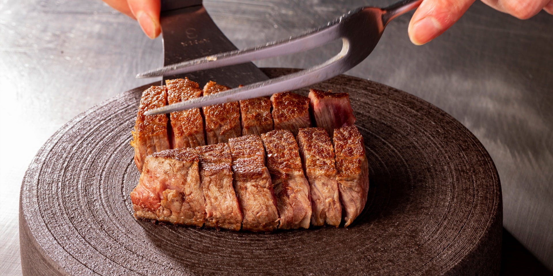 銀座 和牛鉄板焼 USHIGAMI - 画像5