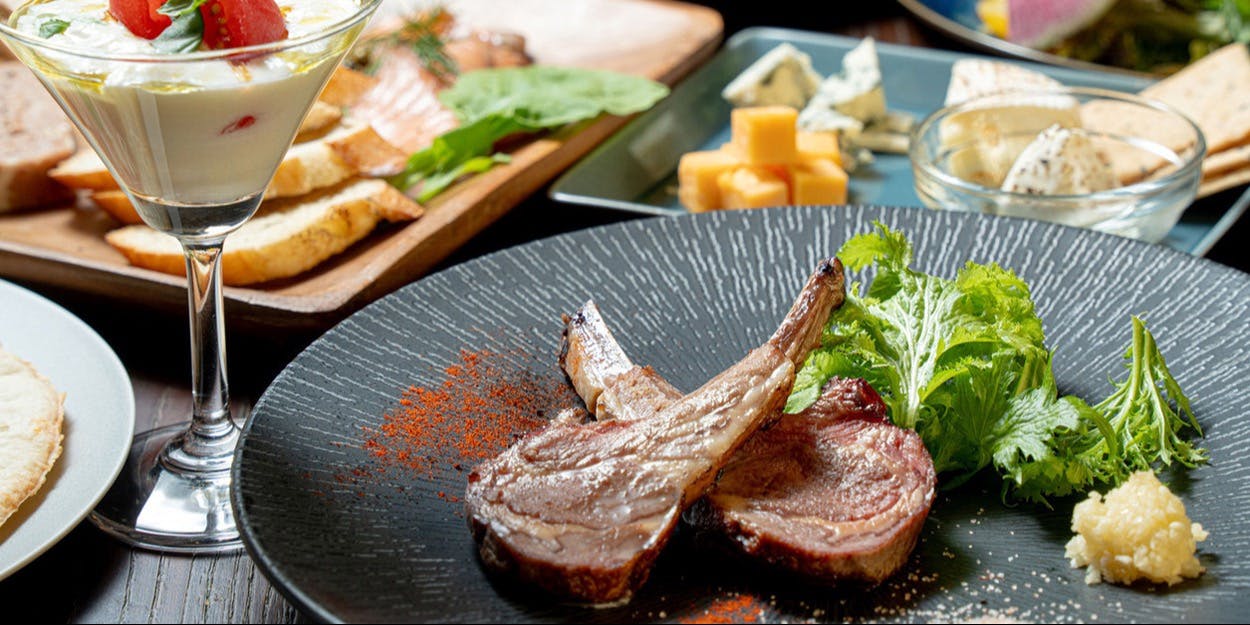 cafe & bal No.8 co.（ナンバーエイトコー）