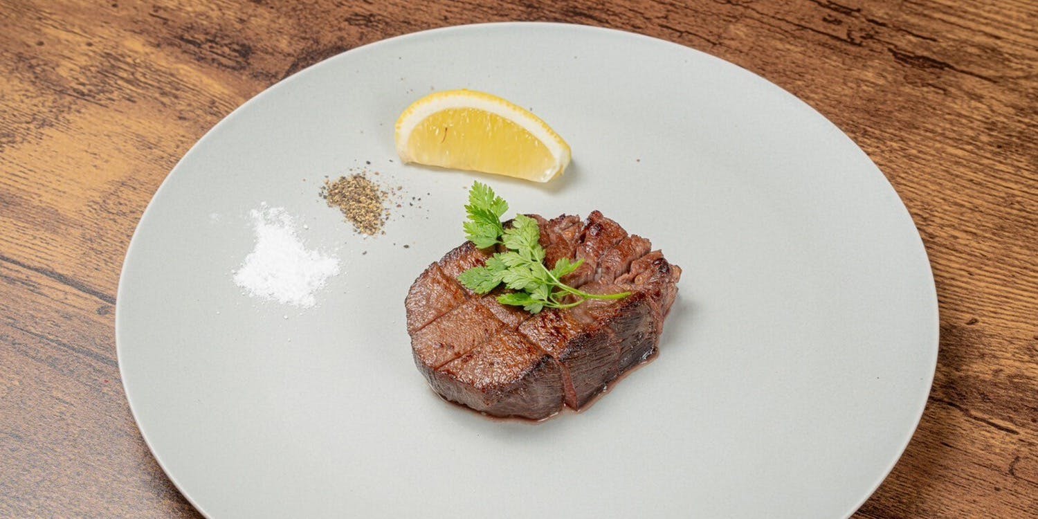 cafe & bal No.8 co.（ナンバーエイトコー）