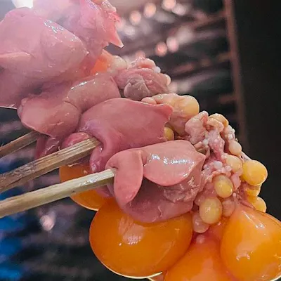 秘伝のタレと塩で味わう絶品焼鳥「焼鳥山もと」