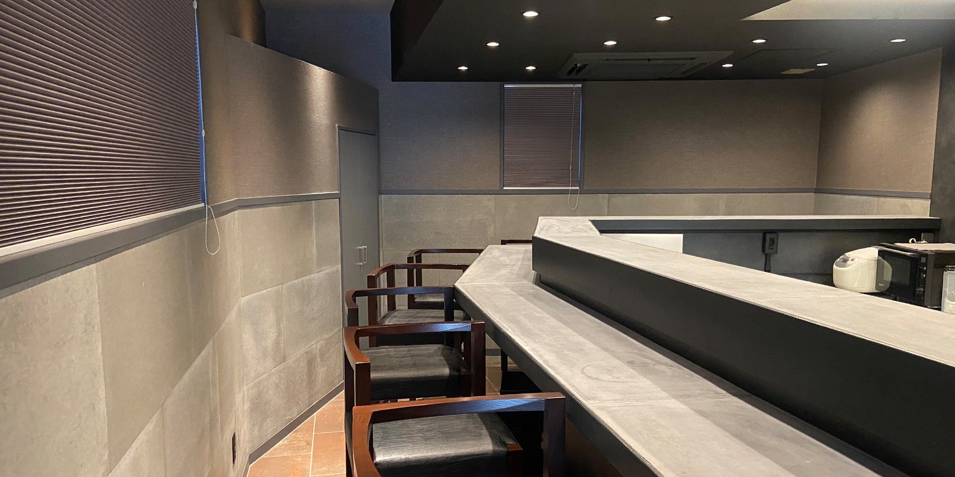 スタンド谷6 - 画像1