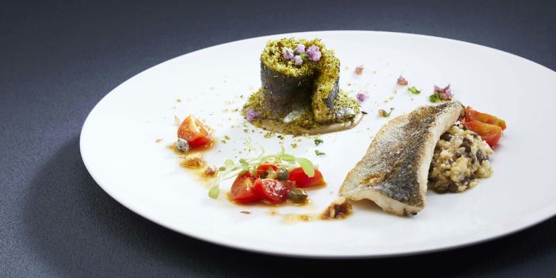 【メイン魚料理】ランチハーフコース（全4品）＋乾杯ドリンク＋ケーキ（記念日）