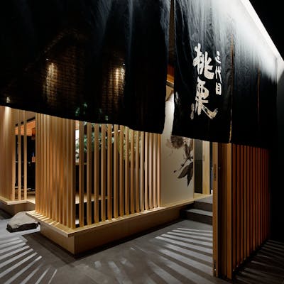 接待や顔合わせ、記念日等、大切なシーンでご利用いただけます