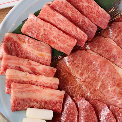 各商品の一番美味しい形で。『手切り』でご提供しています。