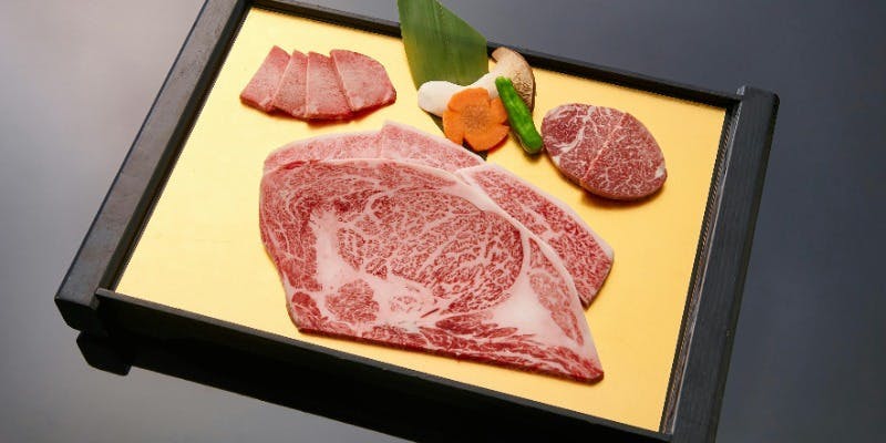 ランチタイム限定【松阪の宴】焼肉とすきやき食べ放題　飲み放題付き120分