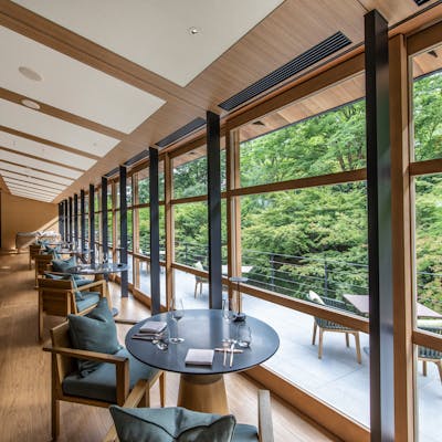 緑豊かな自然に包まれたロケーション