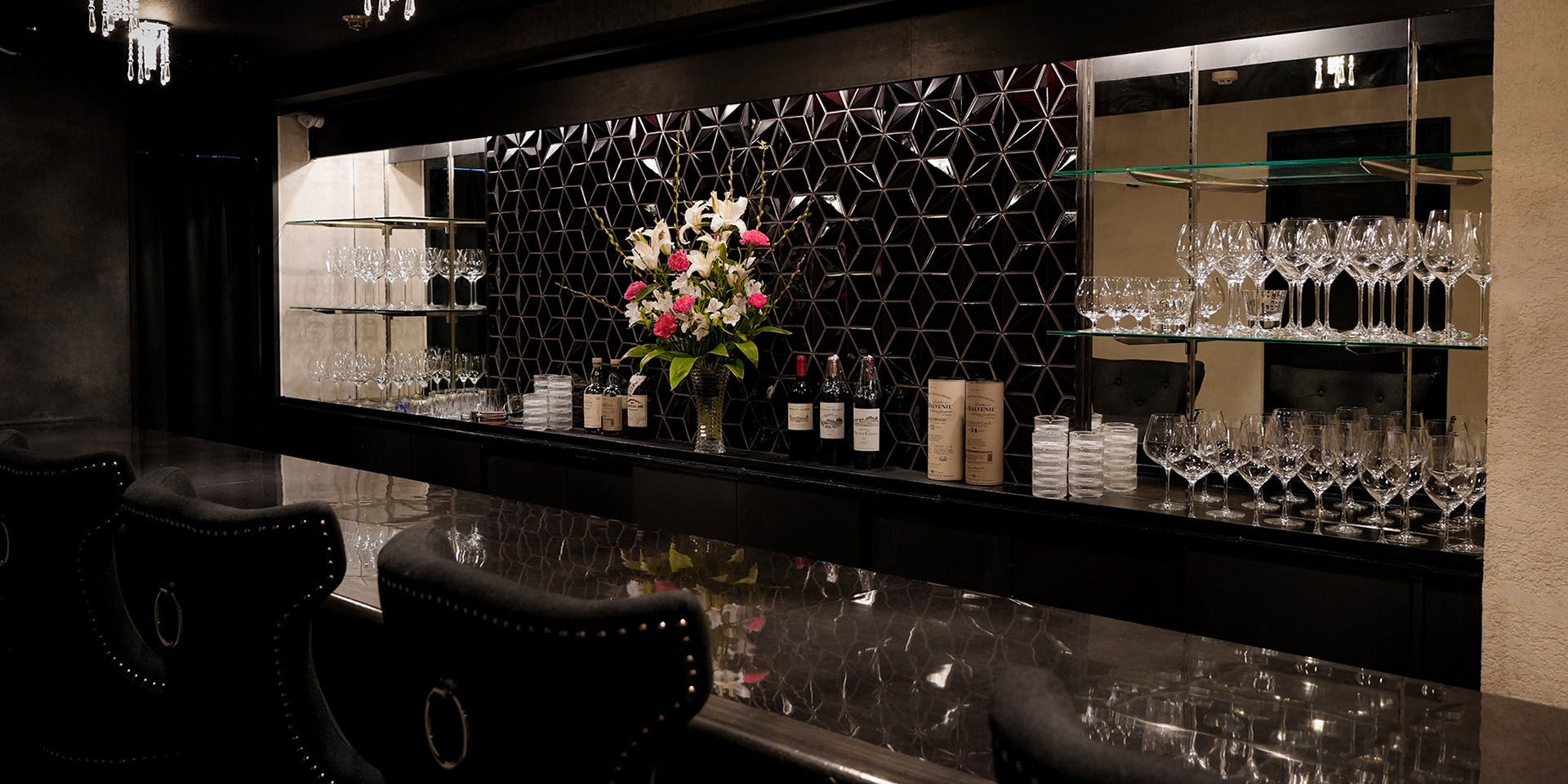 BUVEUR AWAYUKI（ビュヴール アワユキ）