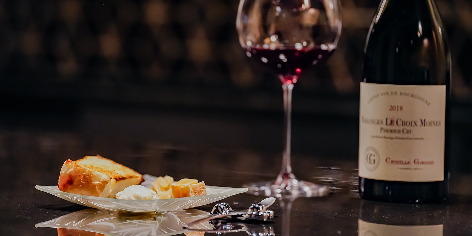 BUVEUR AWAYUKI（ビュヴール アワユキ）