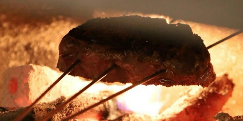 炉窯で焼き上げた和牛ランプステーキのランチコース