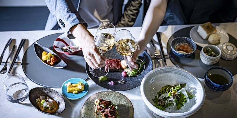 【Bコース】ソムリエセレクト飲み放題付！黒毛和牛や自家製生パスタ等 全13品（ビール含む3時間飲み放題）