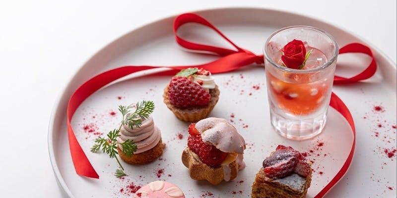 IN DISH�^KITTE���