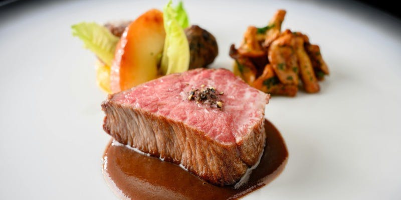 一休 Lunch6品コース＋Glass Sparkring1杯付