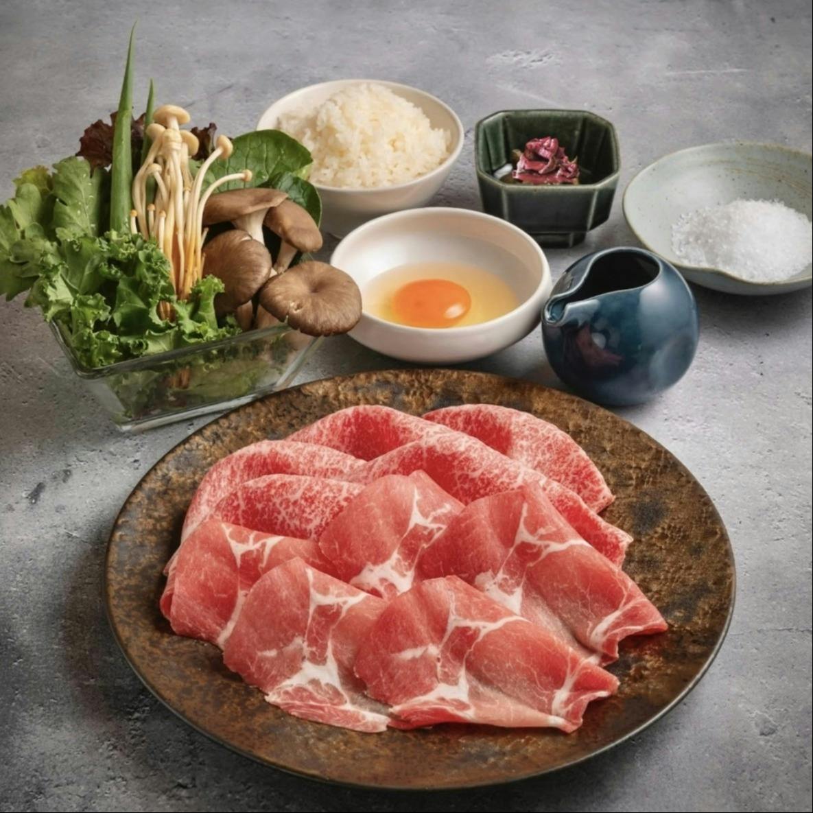 すき焼 しゃぶしゃぶつかだ KITTE大阪店 【NANIWA 720 LUNCH