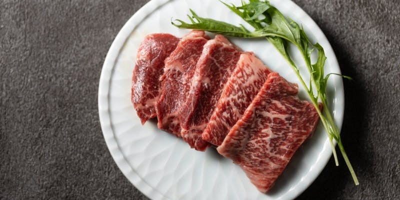 【飲み放題付コース】 近江牛タレ、塩焼肉三種・タレホルモン 他全10品