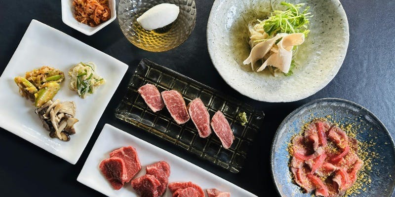 【USHIWAKAMARU コース】 当店自慢の様々なお肉料理が味わえる全8品コース