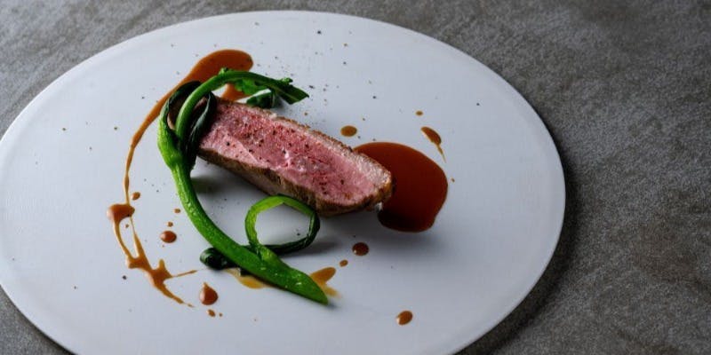 Christmas Party Course 2025（12月20,21,24,25限定）※窓側ハイカウンター席のご用意