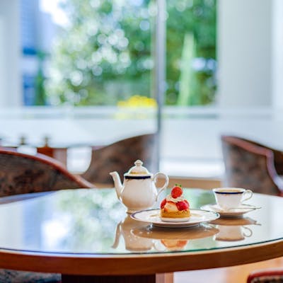 緑あふれる落ち着いた空間の中で ゆったりとおくつろぎください。