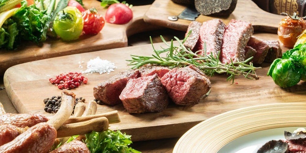 シェフの肉料理と花畑牧場チーズ Selection 名古屋駅店（セレクション）