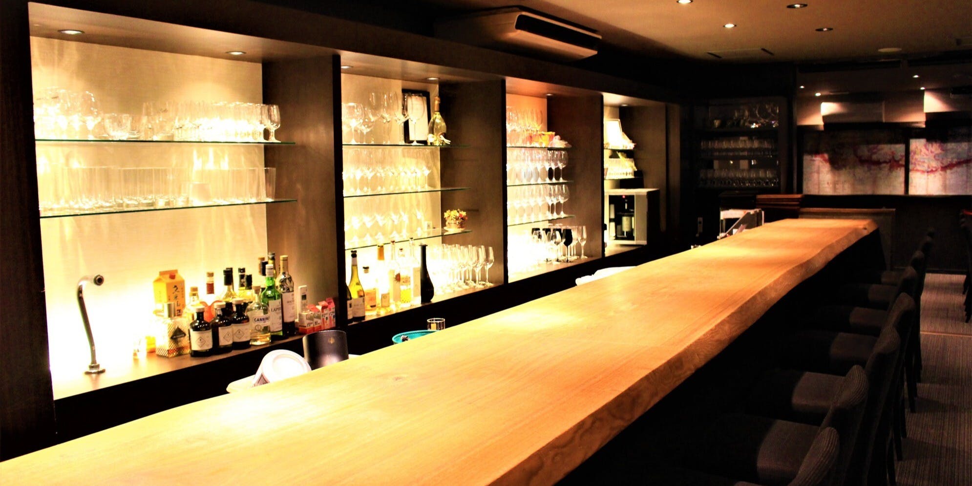 ワインバー　コリエドール（WINE BAR Le collier d'or）