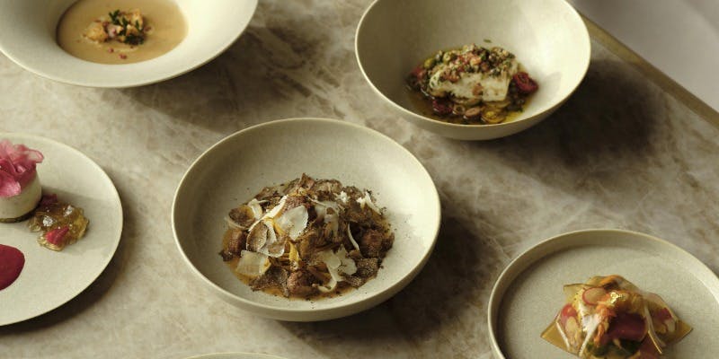 Festive Dinner｜心華やぐホリデーシーズンの限定コース全6品