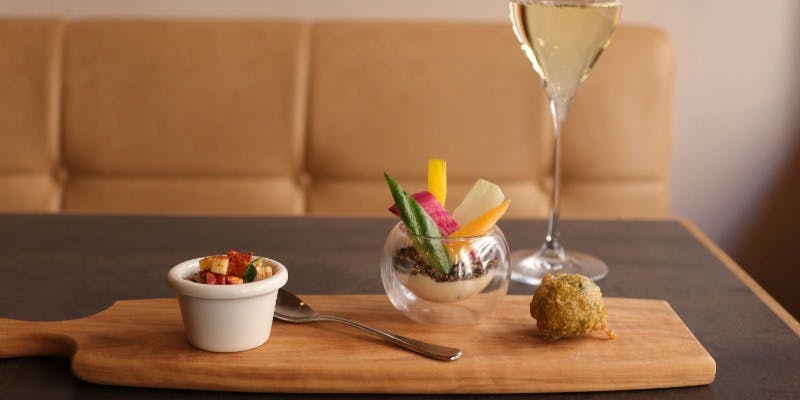 【ランチ限定プラン】前菜3種、スープ、パスタ、鶏もも肉のローストなど全6品