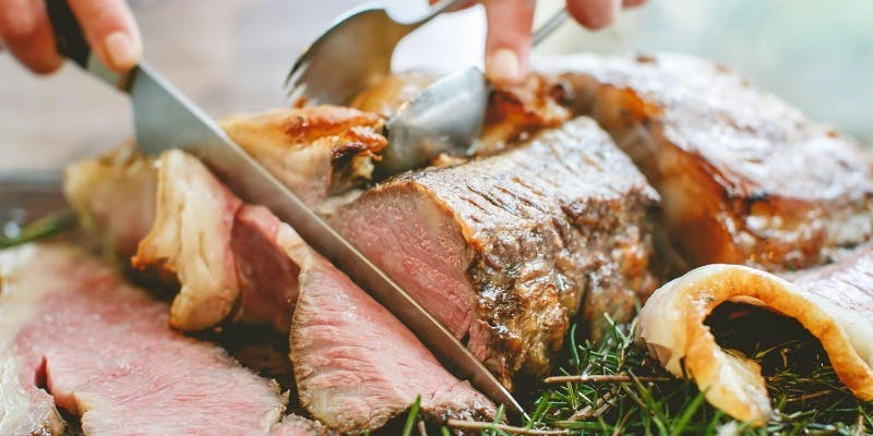 【Xmas2025】【ローストビーフのフランベショー付き】クリスマス限定 特別ディナー