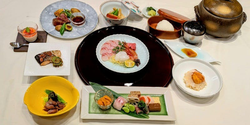 おまかせ10品のコース