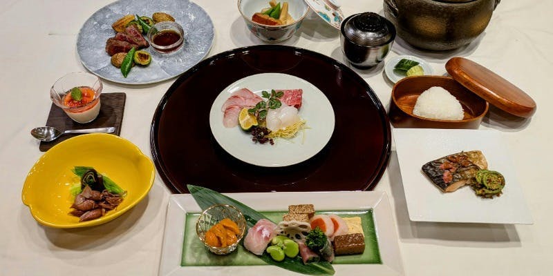 おまかせ8品のコース