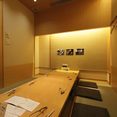 和風な落ち着いた店内