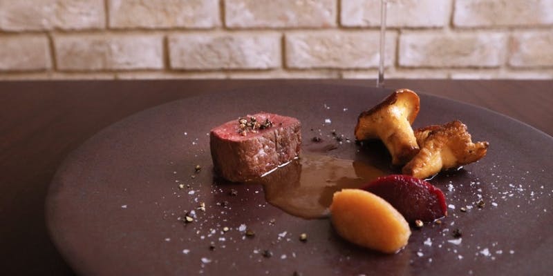 【期間限定ジビエペアリングコース】ジビエコースの料理一皿ずつにワイン6種類が愉しめるコース