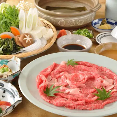 季節を映す、彩り豊かな会席料理