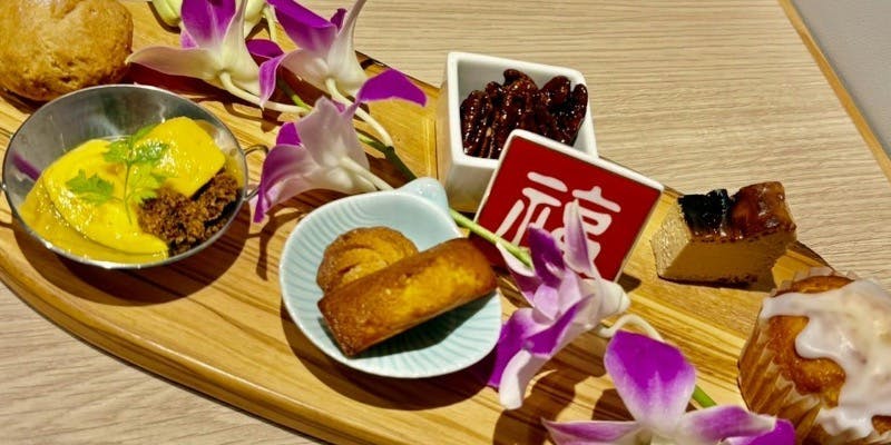 ランチ＆アフタヌーンティーセット＋選べる中国茶ポット（席時間無制限・5～6名様/テーブル席）