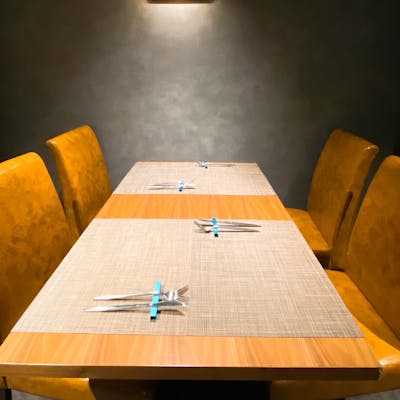 大人の隠れ家で贅沢なひと時を