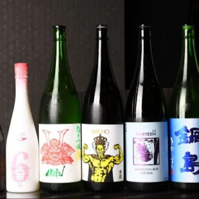 鮨と日本酒のマリアージュ20種類以上のラインナップ