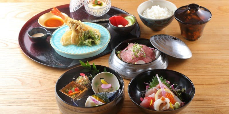 神慈や 松花堂三段重御膳