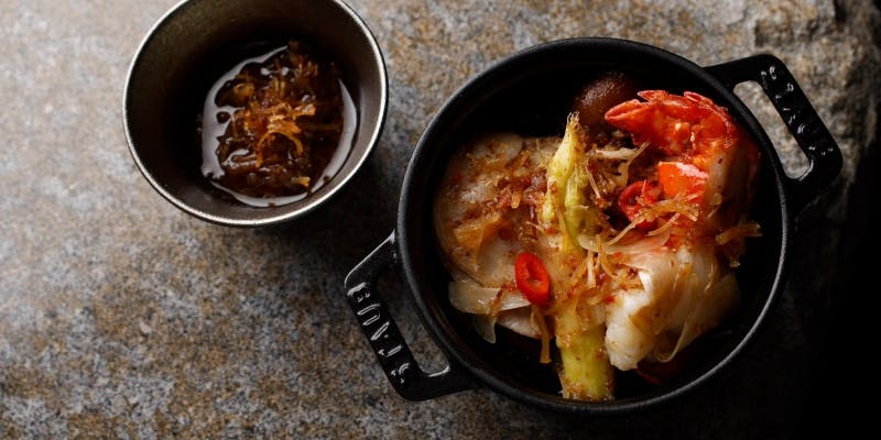 厳選素材のシェフおまかせ  コースカウンター席18時一斉スタート