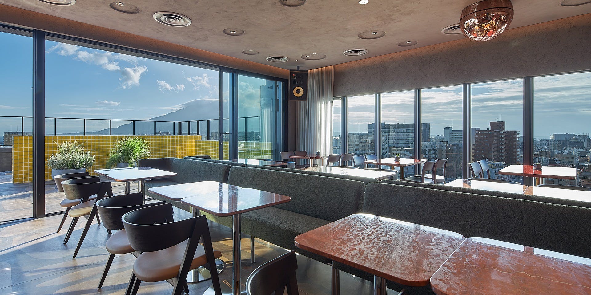 THE ROOF rooftop bar & bistro／FAV LUX 鹿児島天文館 - 画像2