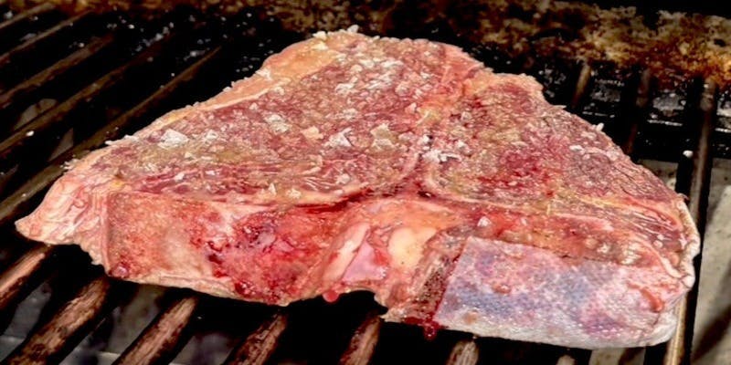 【クリスマスディナー　Tボーンコース】　赤身肉の王者「アルゼンチン産ヘレフォード種」　～全8品～