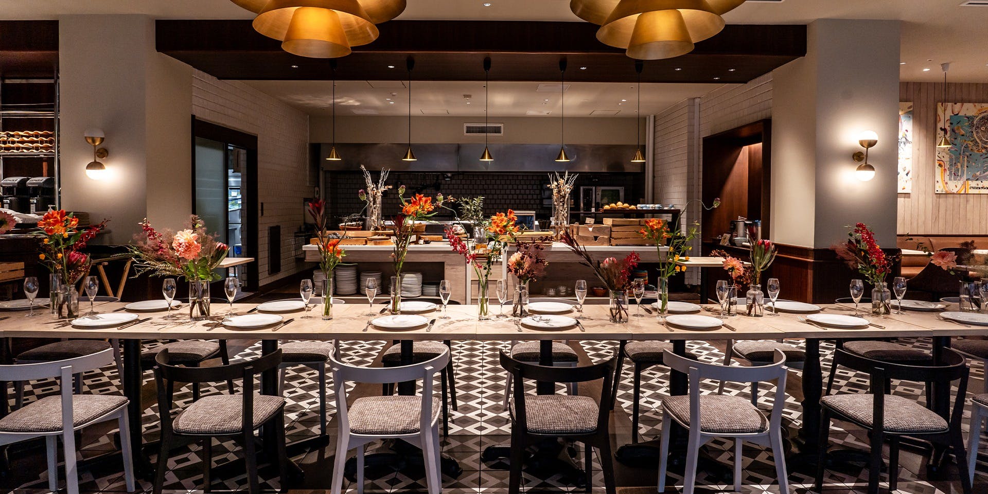 WHY NOT／THE BASICS FUKUOKA ザ・ベーシックス福岡 - 画像1