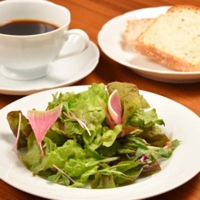 アラカルトで気軽に楽しめる