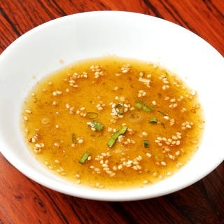 秘伝の生ダレで味わう極上焼肉