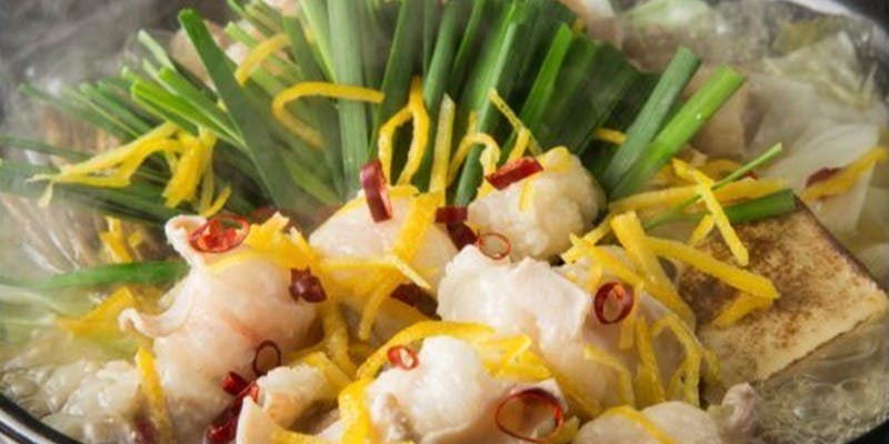 柚子もつ鍋と馬刺し薬院もつ鍋松葉 - 画像1