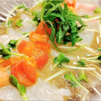 美しさの秘密はこだわりの食材。ふじみ野のワインバルが贈る、本格料理の数々