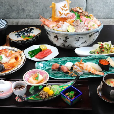 四季折々を使った料理の数々