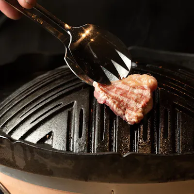 肉師が焼き上げるおもてなし